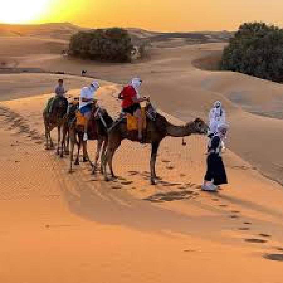 Les Pyramides Hotel Merzouga Exteriér fotografie